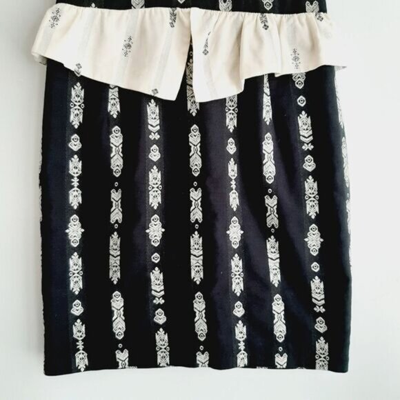 EVE GRAVEL Contrast Collar Peplum Sheath Dress Floral Embroidery B&W Sz L - Picture 4 of 16